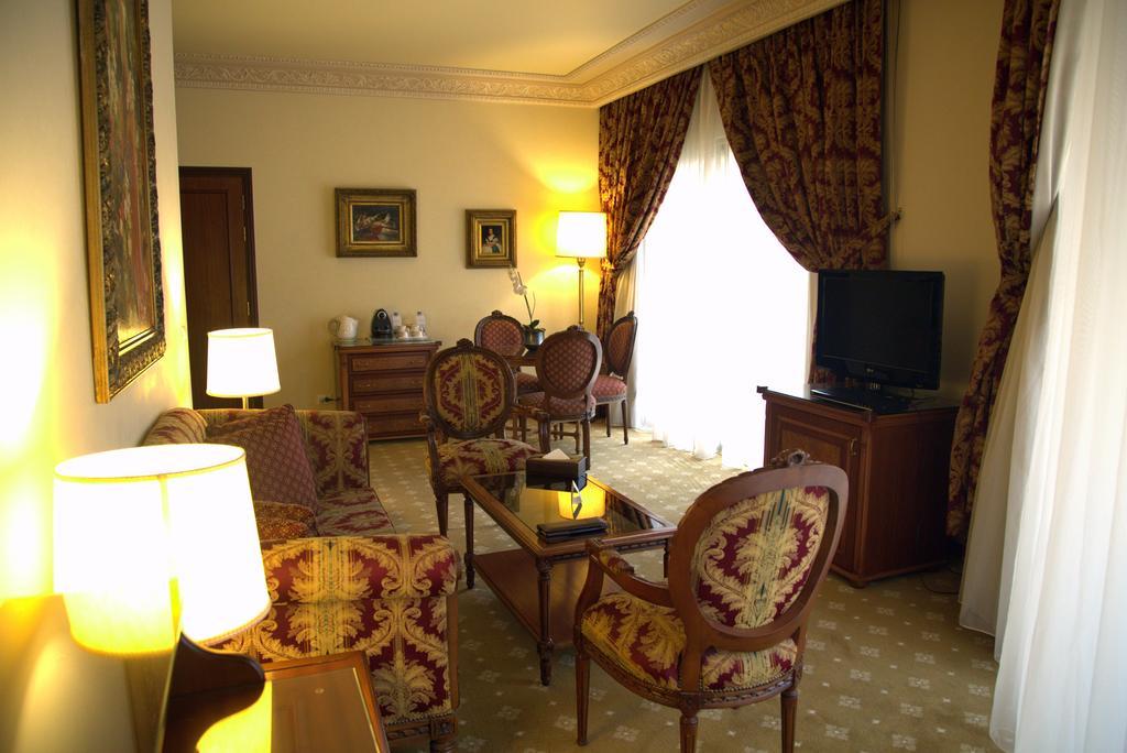 Serenada Golden Palace - Boutique Hotel Βηρυτός Εξωτερικό φωτογραφία