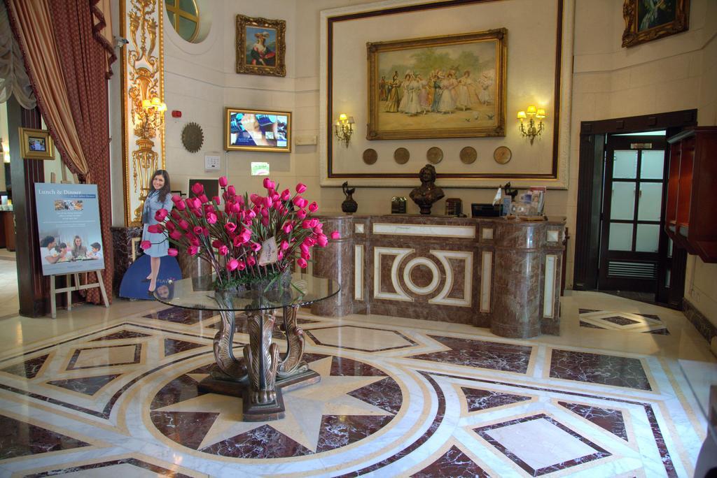 Serenada Golden Palace - Boutique Hotel Βηρυτός Εξωτερικό φωτογραφία